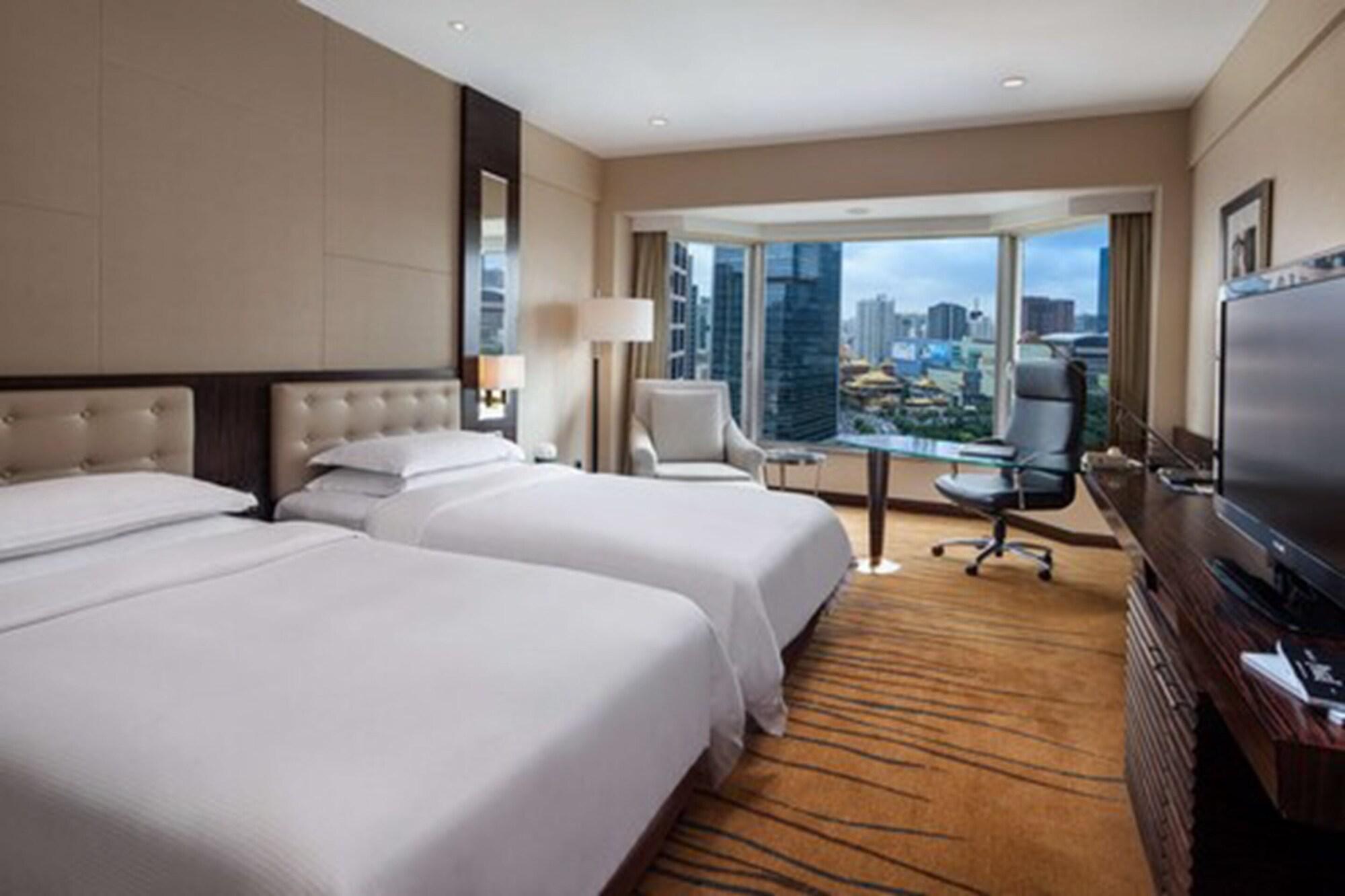 Hotel The Kunlun Jing An 5*